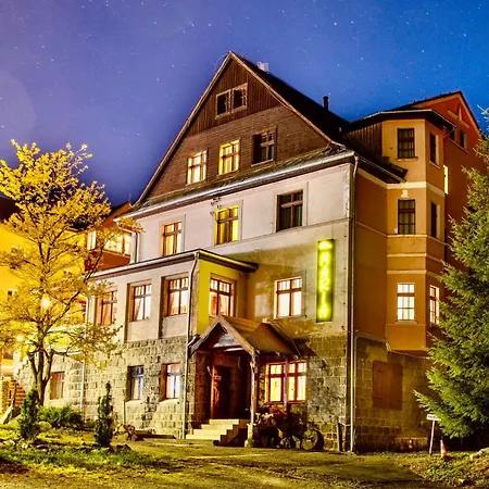 Maria Bed and Breakfast *